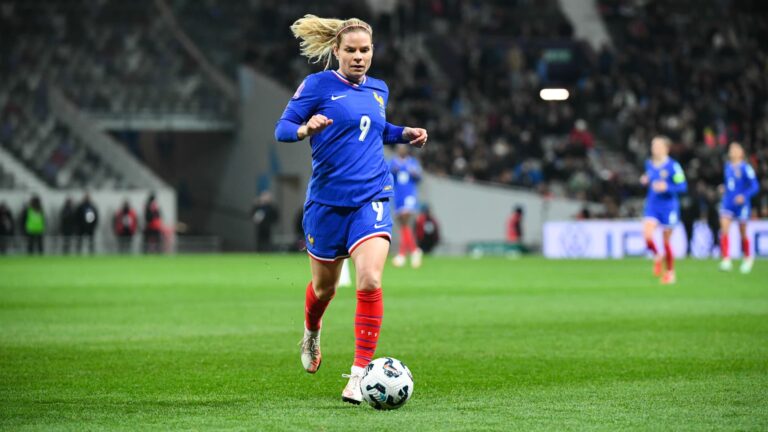 Eugenie-Le-Sommer-avec-l-equipe-de-France-en-Ligue-des-nations-feminine-21-fevrier-2025-2060959.jpg