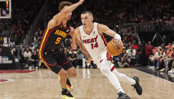 herro-hawks-570x325.jpg