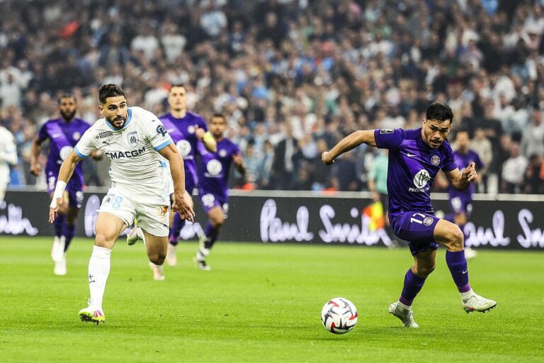toulouse-donne-un-sacre-coup-de-pouce-a-l-om-video-iconsport_256887_0044-390879.jpg