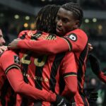 Evann-Guessand-et-Moise-Bombito-lors-du-match-de-Ligue-1-entre-Nice-et-Saint-Etienne-le-01-03-2025-2.jpeg