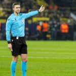 Francois-Letexier-lors-du-match-entre-le-Borussia-Dortmund-et-le-FC-Barcelone-au-Signal-Iduna-Park-l.jpeg