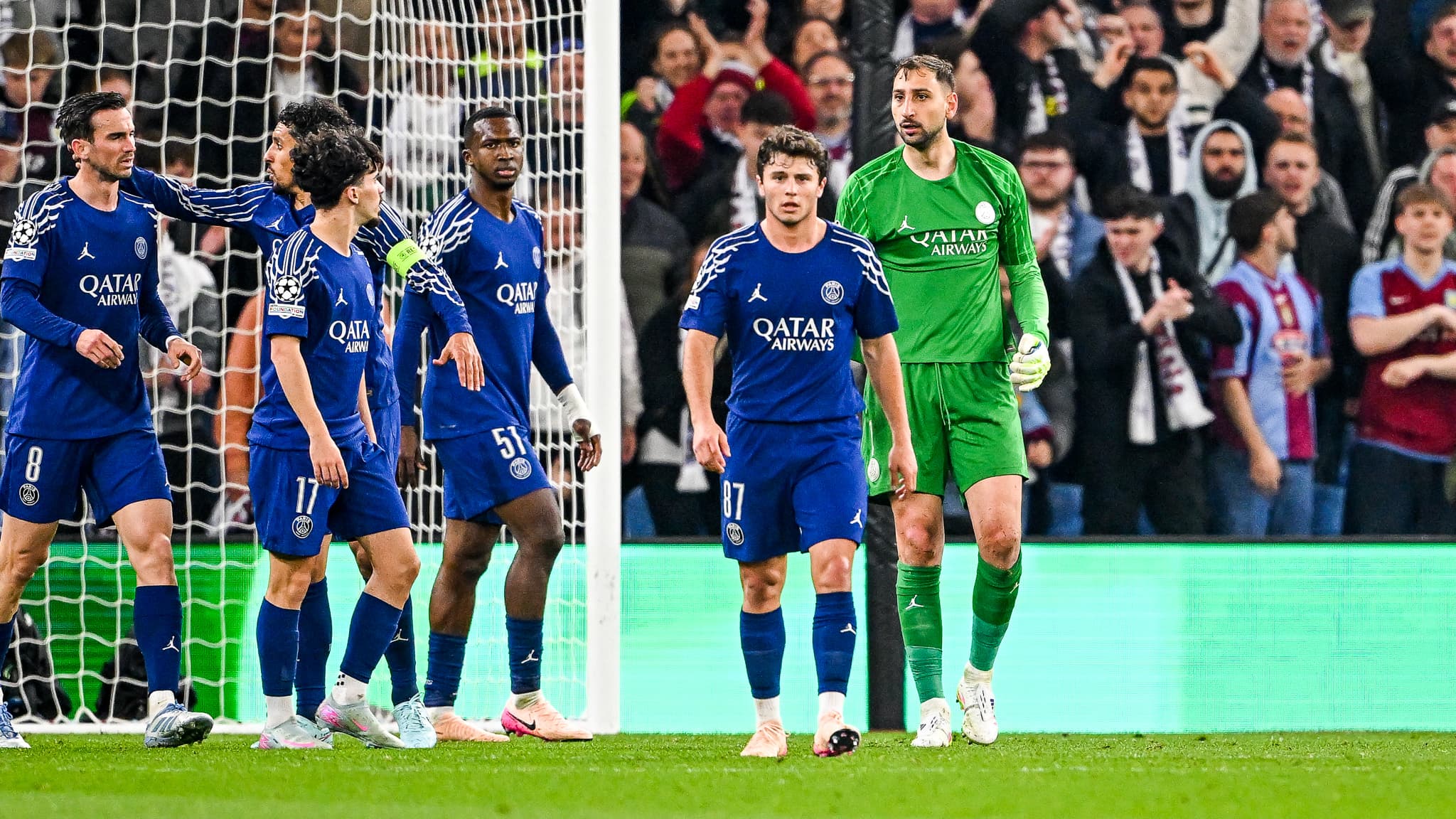 Le-PSG-lors-de-son-quart-de-finale-retour-de-Ligue-des-champions-contre-Aston-Villa-le-15-04-2025-20.jpeg