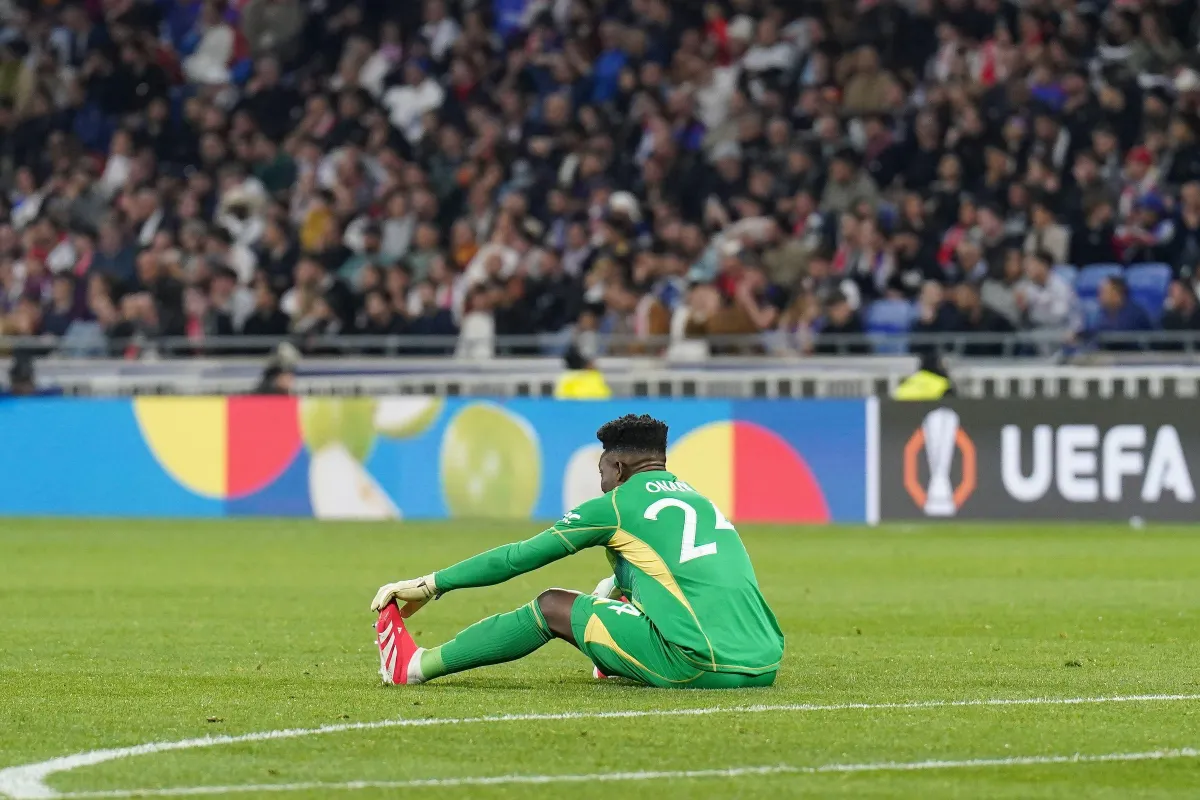 Man-United-Andre-Onana-ne-veut-pas-bouger.webp.webp