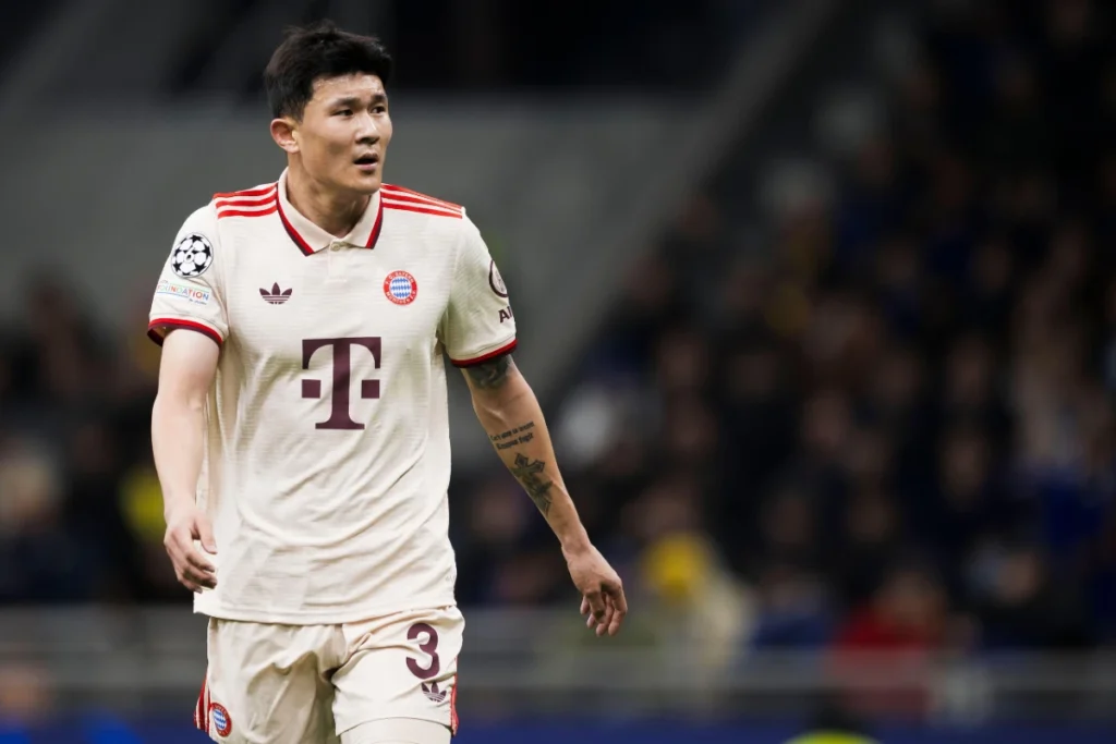 The Premier League strikes the door for this defender