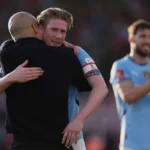 Pep-Guardiola-rend-hommage-a-Kevin-De-Bruyne-©Alamy.webp.webp
