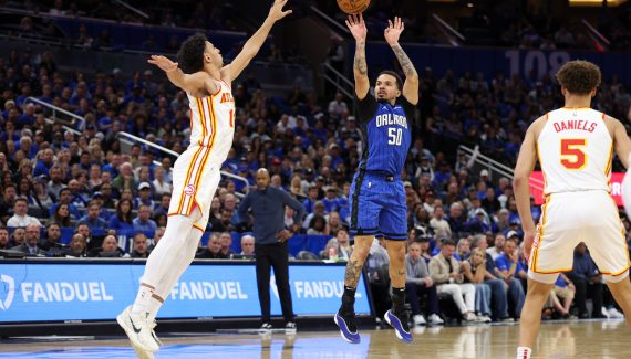 anthony-hawks-570x325.jpg