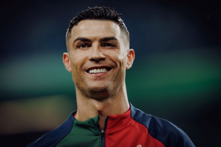cristiano-ronaldo-Depositphotos_681262754.jpg