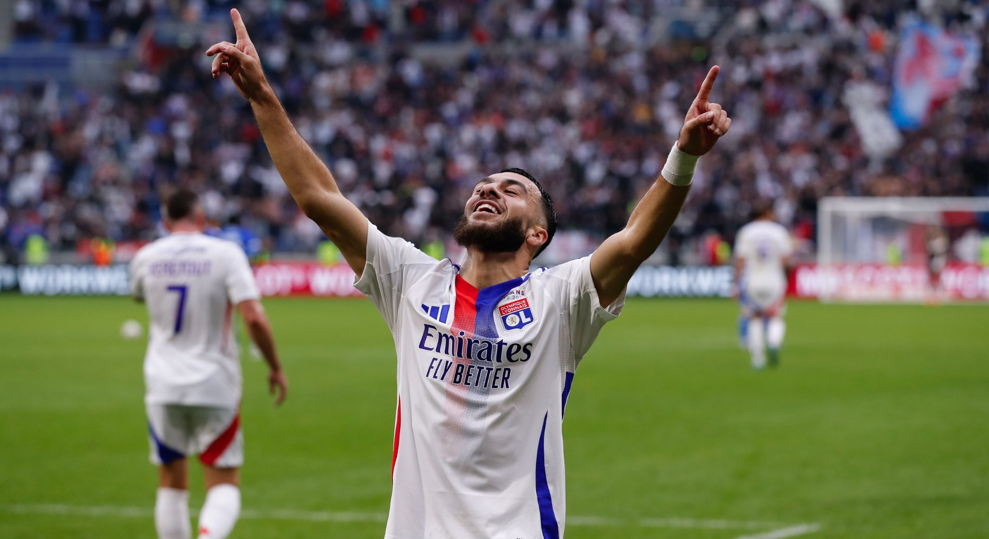 georges-mikautadze-buteur-OL.jpg