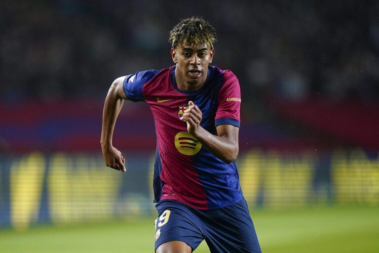 le-psg-revient-avec-une-offre-indecente-pour-lamine-yamal-iconsport_256768_0083-390900.jpg
