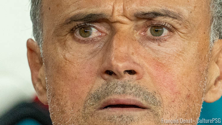 luis_enrique_regard_205824_Arsenal_PSG_01102024.jpg