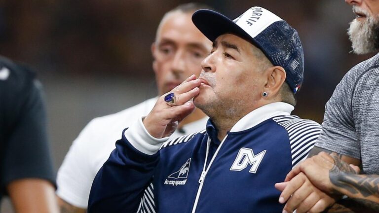 maradona.jpg