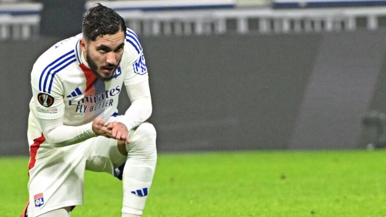 rayan-cherki-2425x.jpg