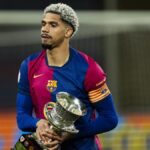 ronald-araujo-2425-copa.jpg