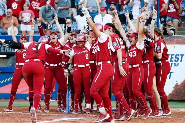 Oklahoma-Softball-Wins-3rd-Straight-National-Title-060923-1-42aa03445dab441abda61d7d4b8c645e