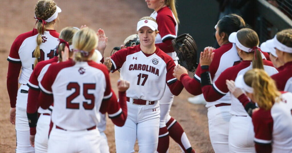 emily-vinson_54336933651_o-South-Carolina-Gamecocks-softball-vs-North-Carolina-Feb-18-2025-Credit-Katie-Dugan-GamecockCentral-e1744829830885
