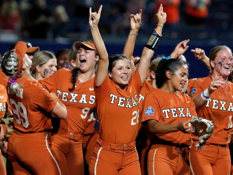 texas-longhorn-softball