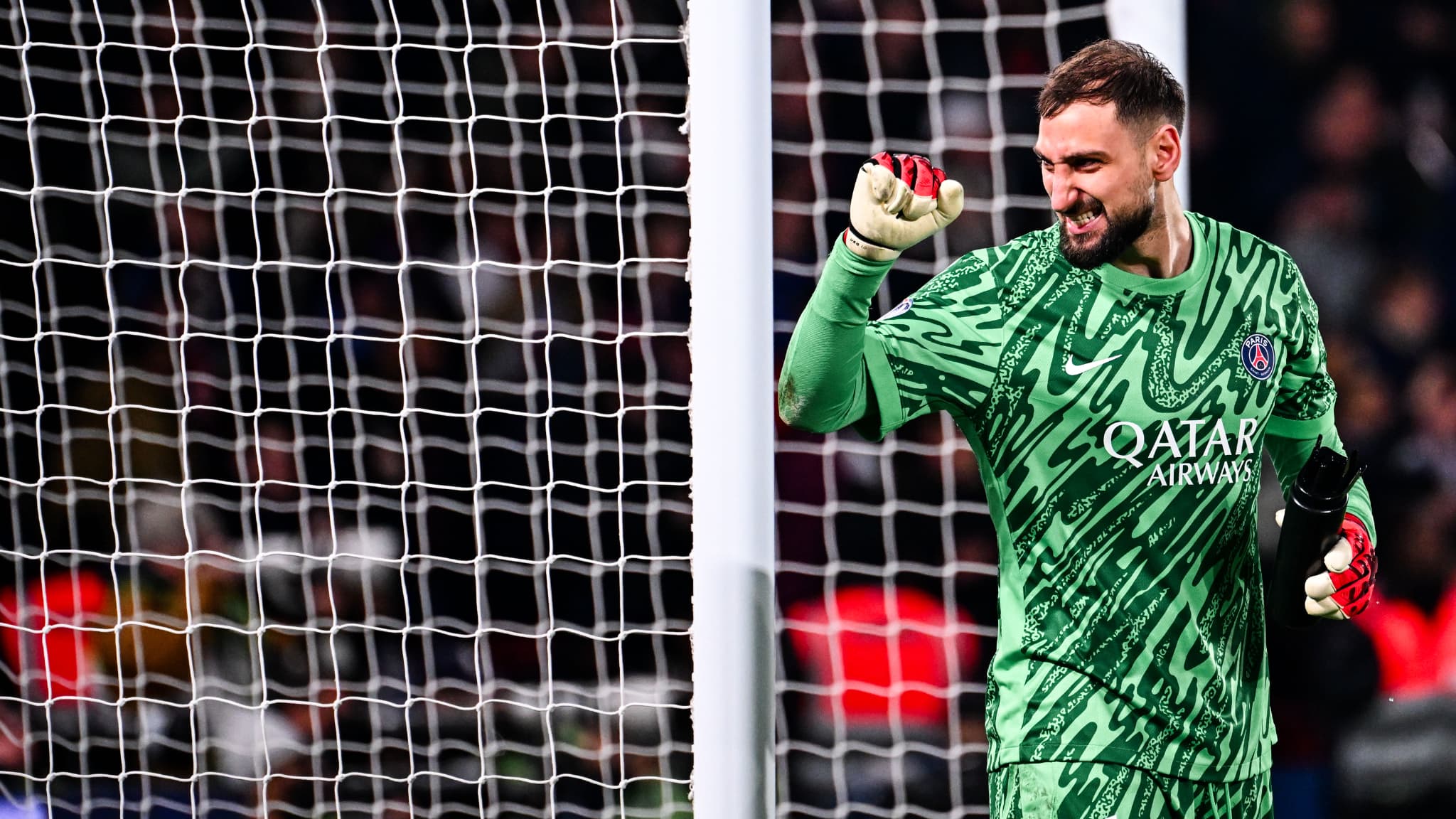 Gianluigi-DONNARUMMA-lors-de-PSG-OM-le-16-03-2025-2064819.jpg