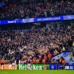 Les-supporters-parisiens-dans-le-parcage-visiteurs-de-Villa-Park-le-16-avril-2025-2067483.jpg
