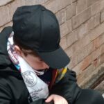 Mael-un-jeune-supporter-du-PSG-age-de-13-ans-a-ete-evacue-des-tribunes-d-Aston-Villa-pour-avoir-cele.jpeg
