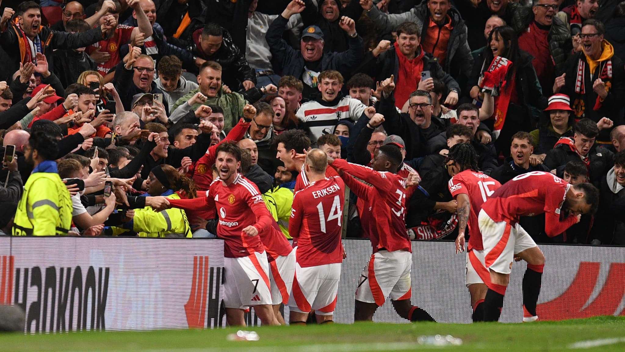 Manchester-United-OL-2068306.jpg