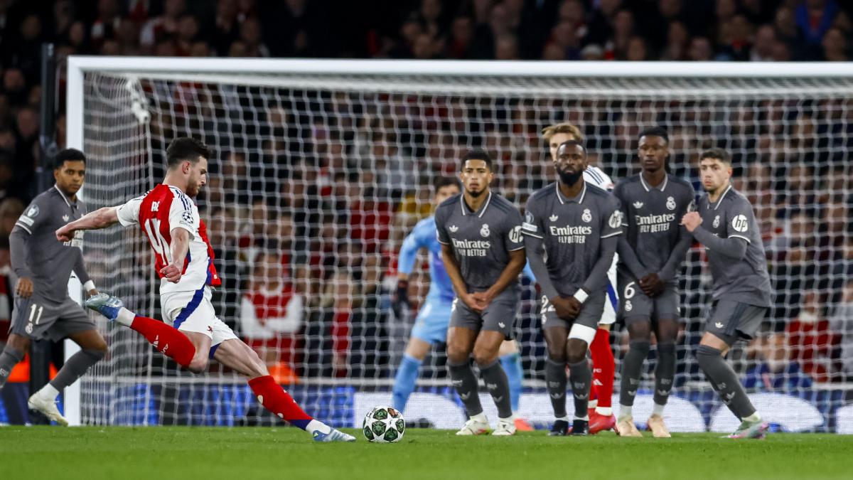 declan-rice-2425freekick.jpg