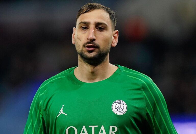donnarumma-restera-au-psg-une-legende-italienne-l-assure-iconsport_257796_0021-391560.jpg