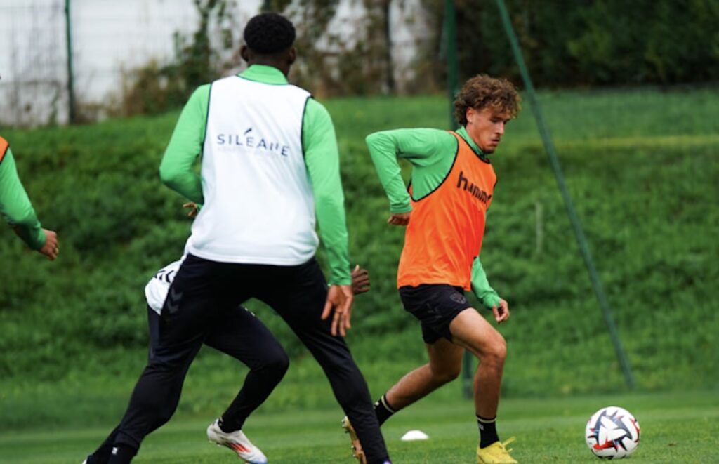 lucas-stassin-asse.jpg