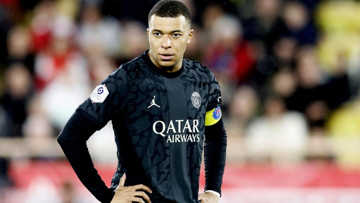 mbappe-65e2686be8945.jpg