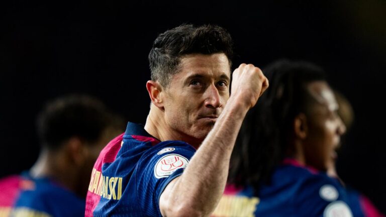 robert-lewandowski-2425-67bf32b506aa5.jpg