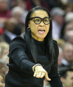Dawn_Staley_coaching