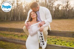 tim-tebow-demi-leigh-pregnant-011425-1-cc16cb0f74ee453cb4e337d7c73675d5